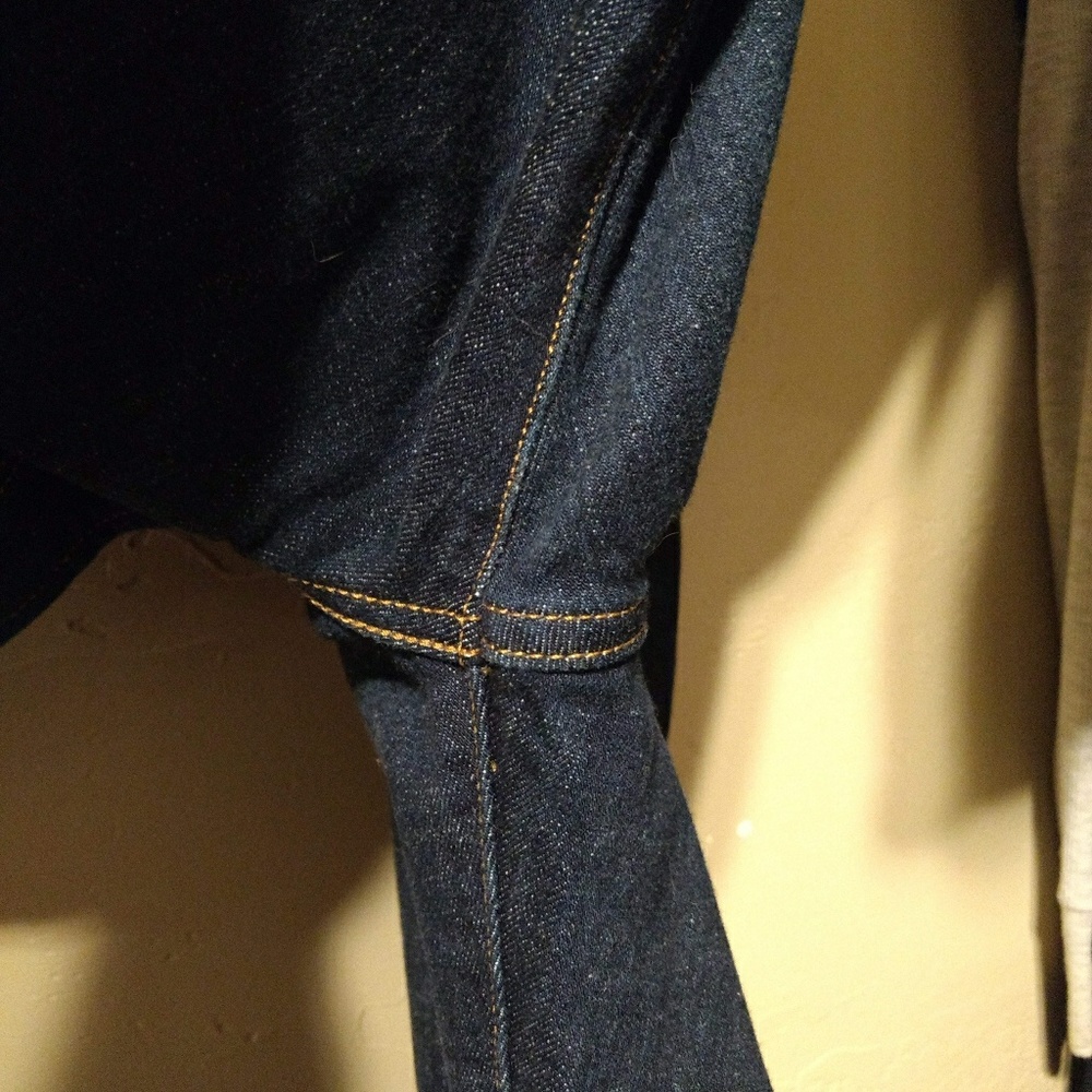 BOGO** Levi jeans - Picture 7 of 8